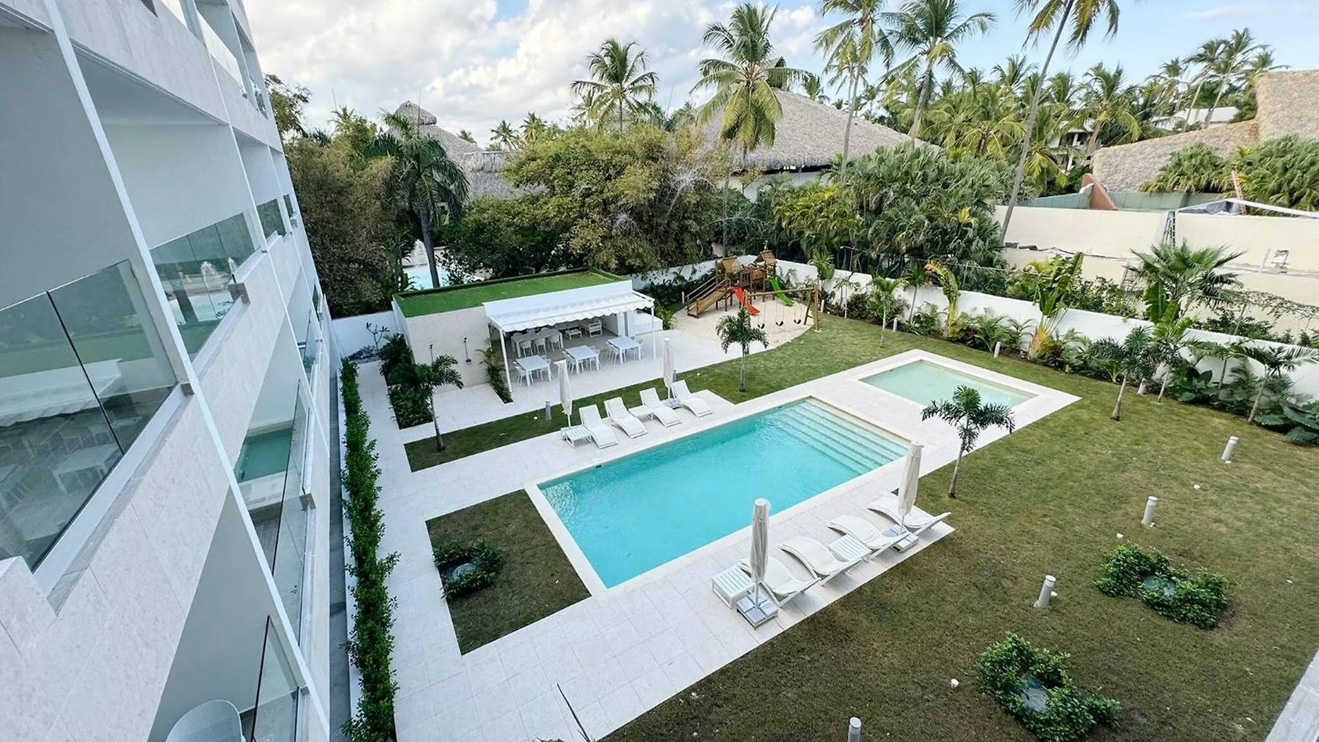 Tropical Garden With Picuzzi In Playa Bavaro Apartment Punta Cana