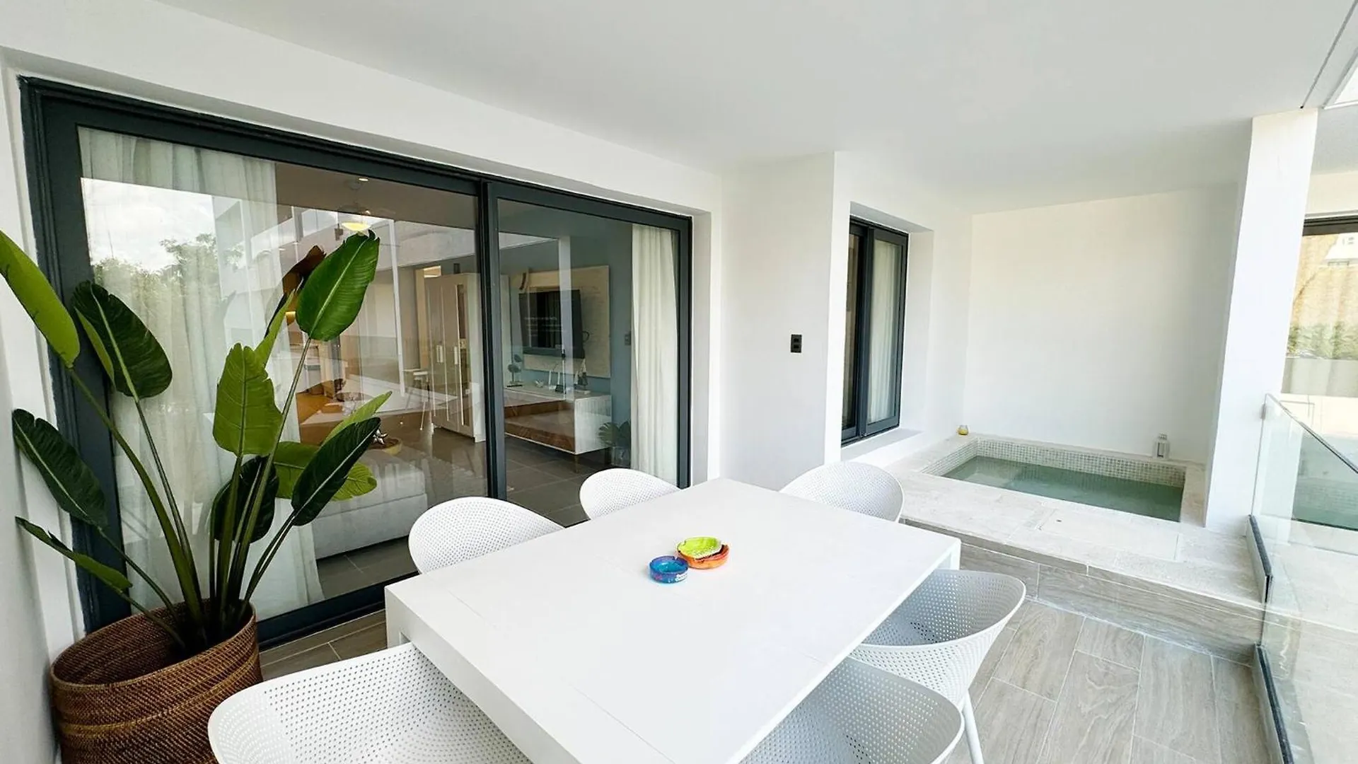 Tropical Garden With Picuzzi In Playa Bavaro Apartment Punta Cana
