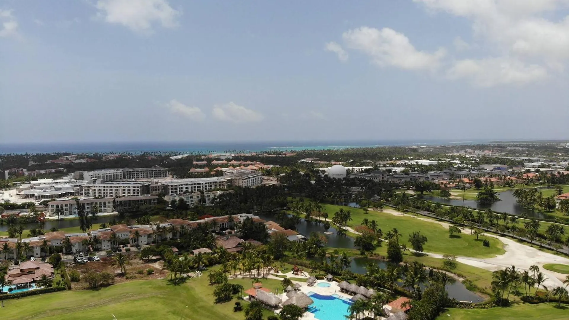 Tropical Garden With Picuzzi In Playa Bavaro Apartment Punta Cana