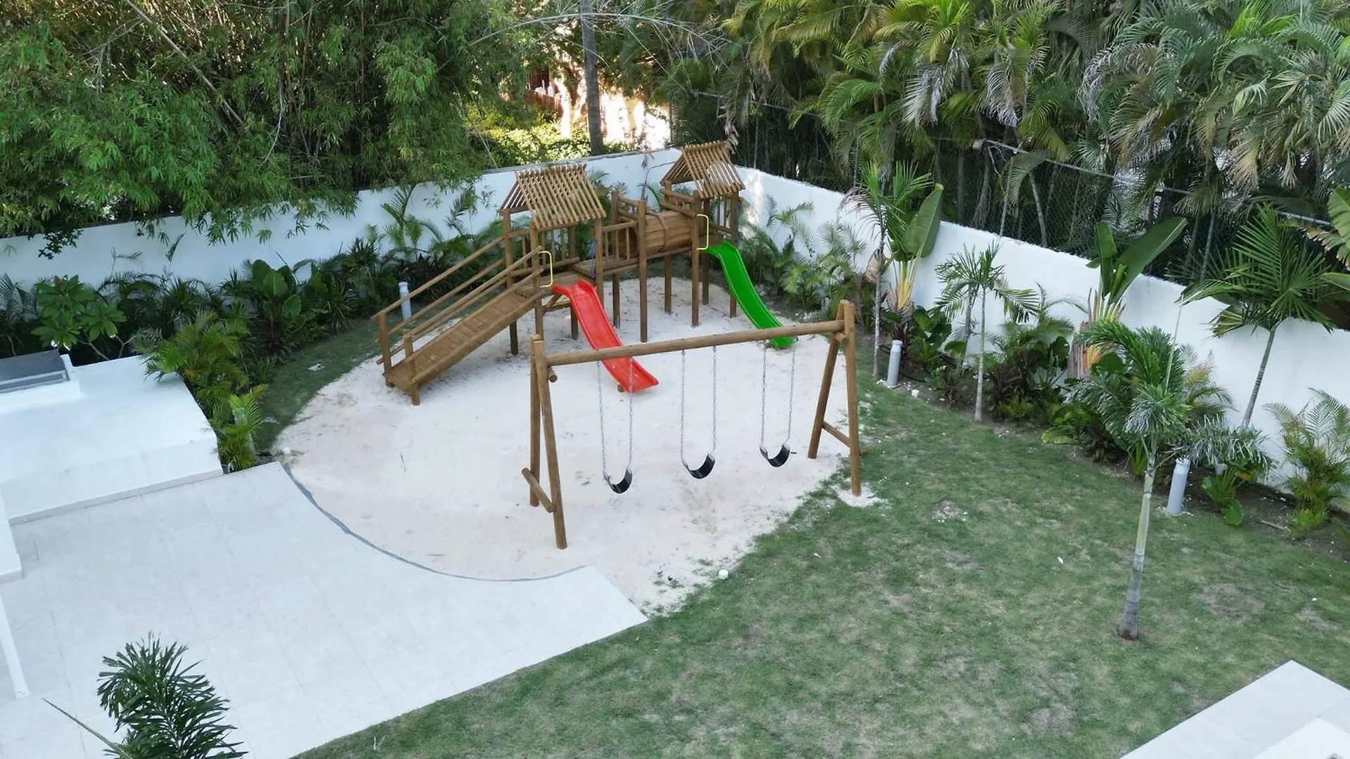 Tropical Garden With Picuzzi In Playa Bavaro Apartment Punta Cana